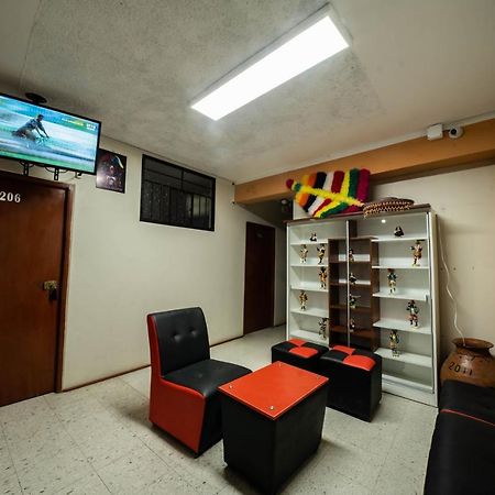 Hostal Tarapaca Huánuco Exterior foto